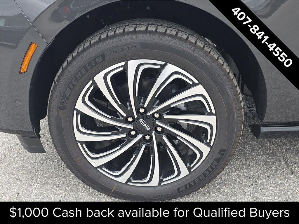 new 2025 Lincoln Navigator car, priced at $123,190