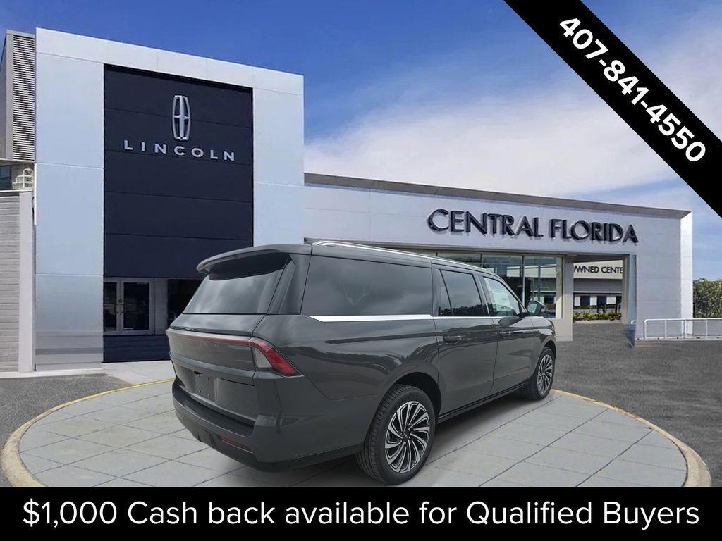 new 2025 Lincoln Navigator car, priced at $123,190
