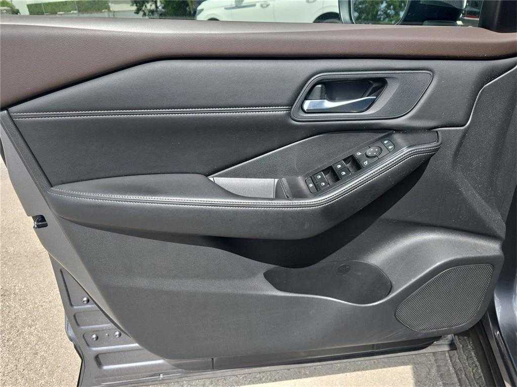 used 2022 Nissan Rogue car, priced at $18,220
