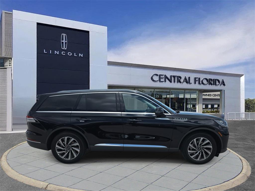 new 2025 Lincoln Aviator car, priced at $61,910