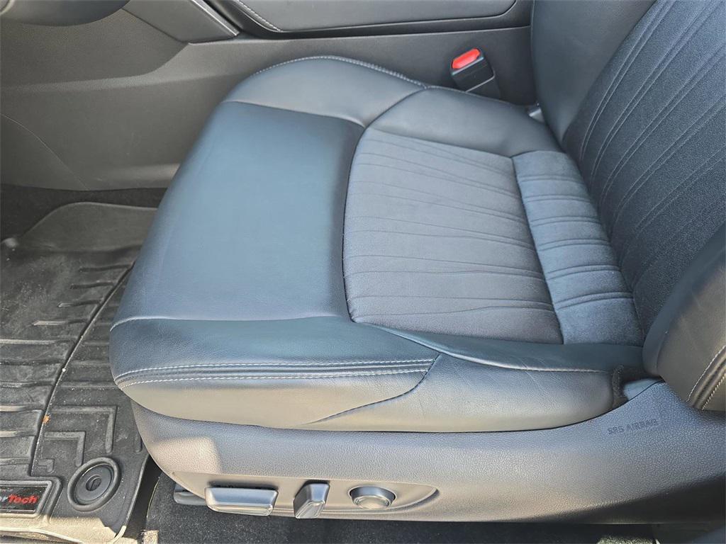 used 2021 Toyota Venza car, priced at $25,891