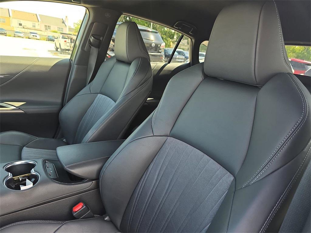 used 2021 Toyota Venza car, priced at $25,891