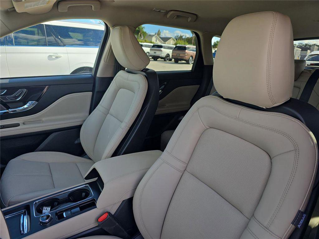 new 2026 Lincoln Corsair car, priced at $49,885