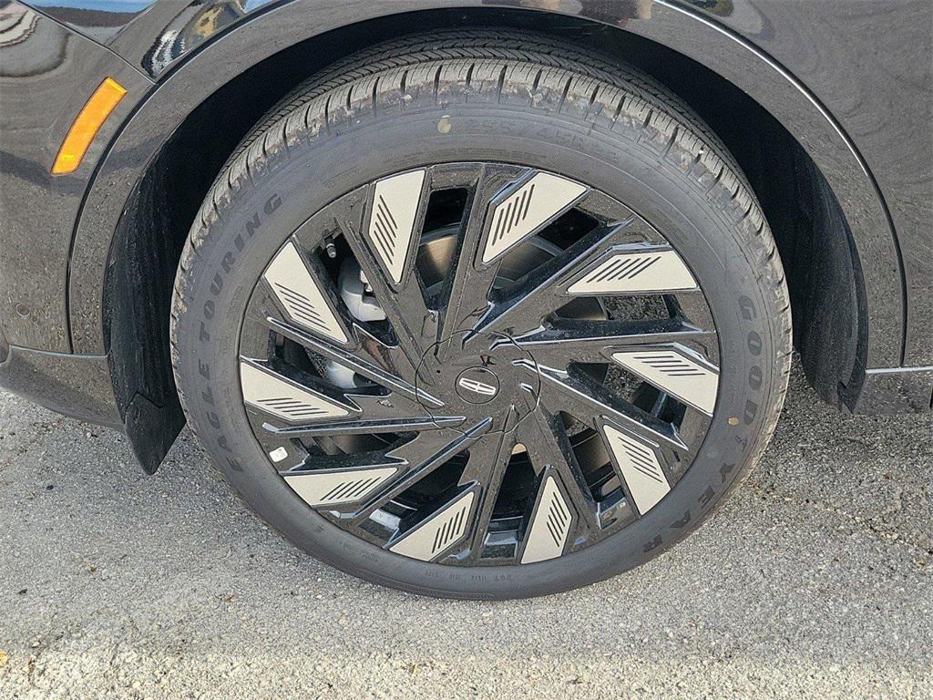 new 2024 Lincoln Nautilus car, priced at $66,491