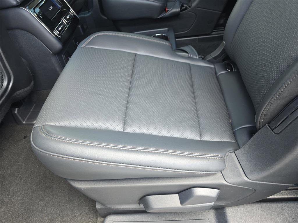 new 2025 Lincoln Aviator car, priced at $61,910