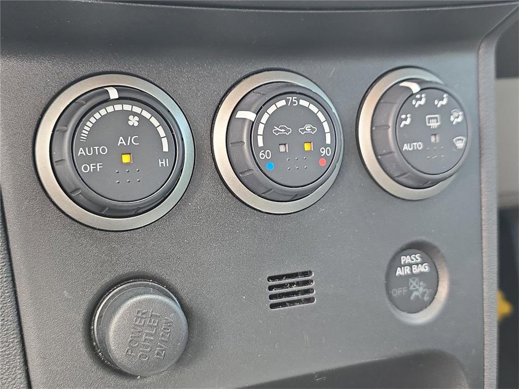 used 2013 Nissan Rogue car, priced at $10,495