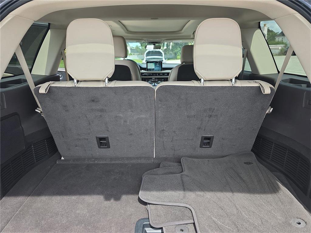 used 2022 Lincoln Aviator car, priced at $43,625
