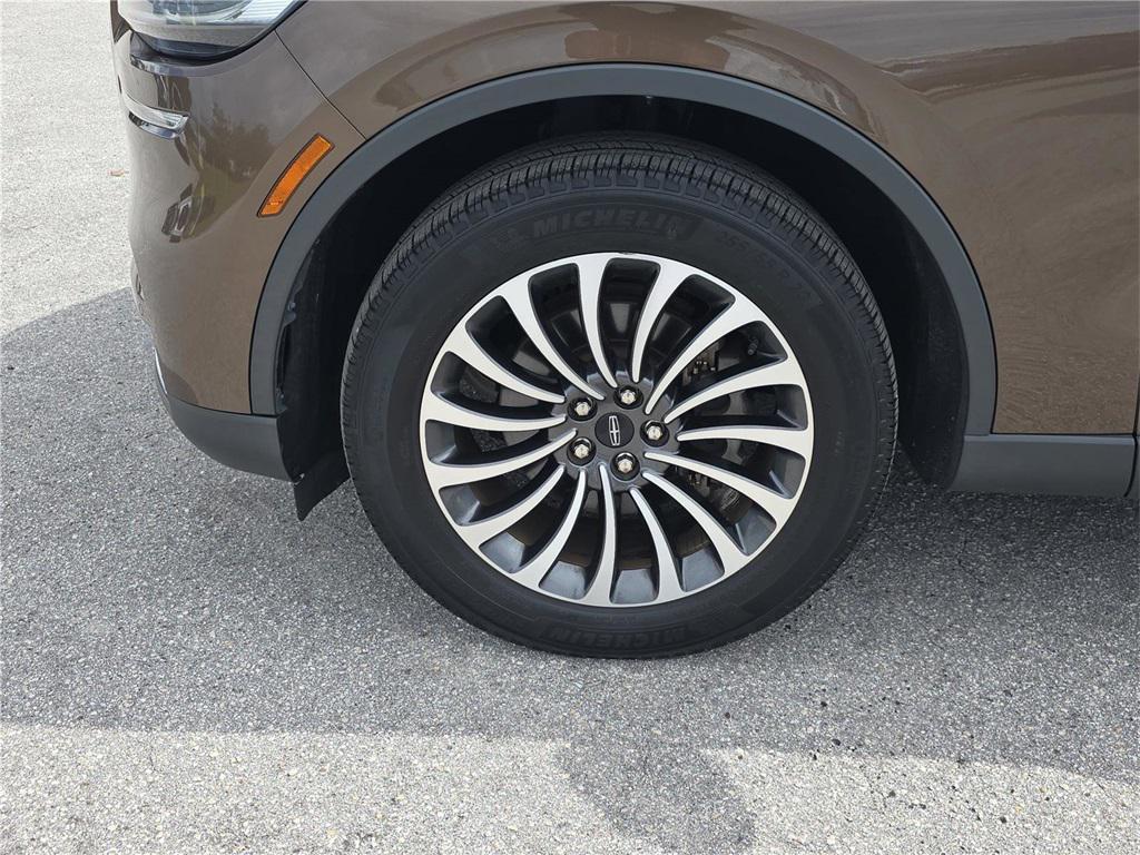 used 2022 Lincoln Aviator car, priced at $43,625
