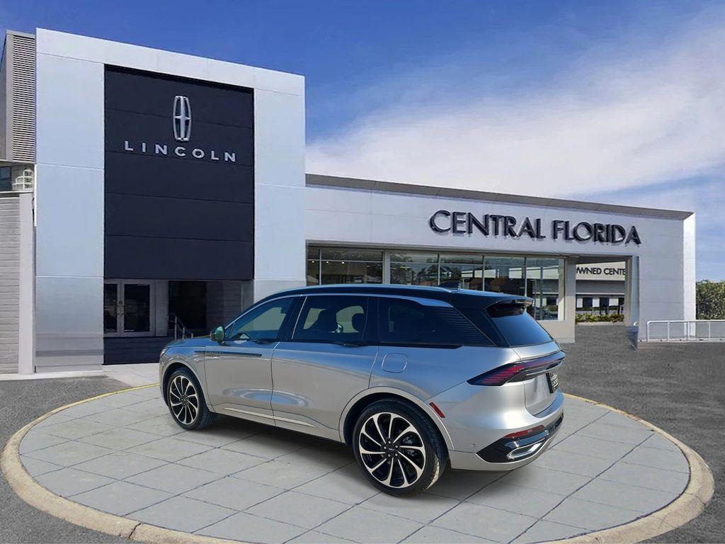 used 2024 Lincoln Nautilus car, priced at $59,998