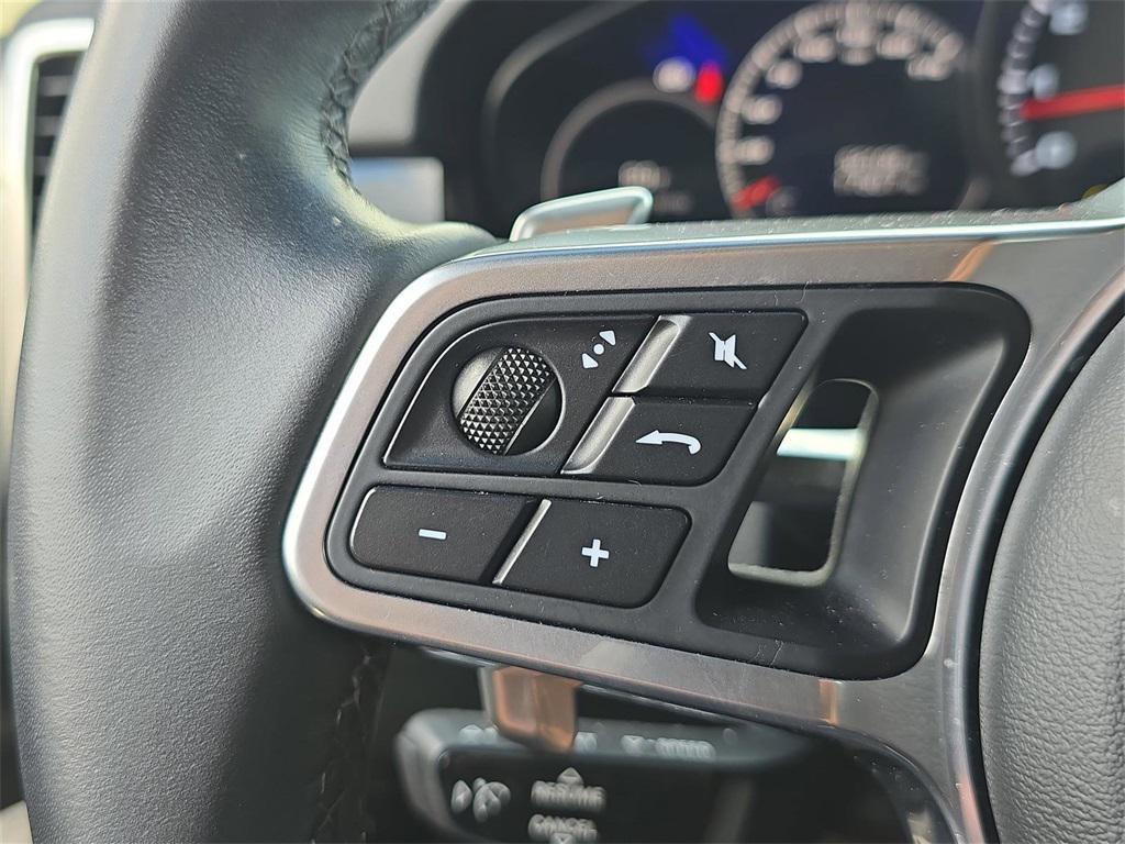 used 2020 Porsche Cayenne car, priced at $37,987