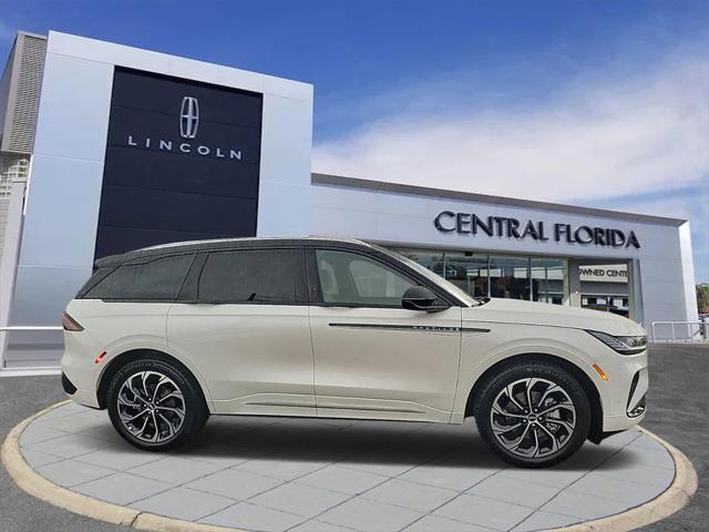 new 2024 Lincoln Nautilus car, priced at $59,011