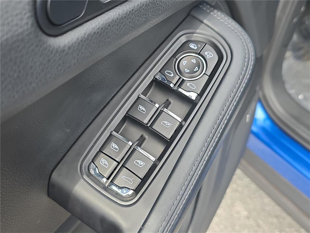 used 2017 Porsche Macan car, priced at $15,255