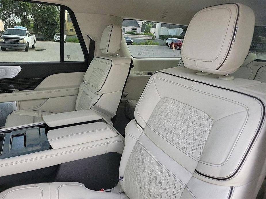 new 2024 Lincoln Navigator car, priced at $119,515