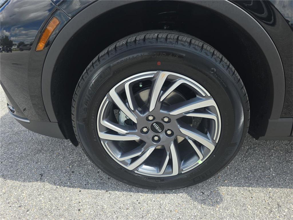 new 2025 Lincoln Corsair car, priced at $42,931