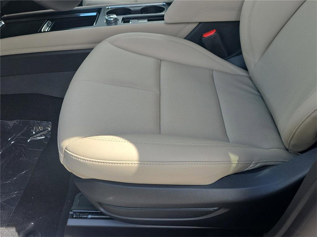 new 2025 Lincoln Corsair car, priced at $42,931