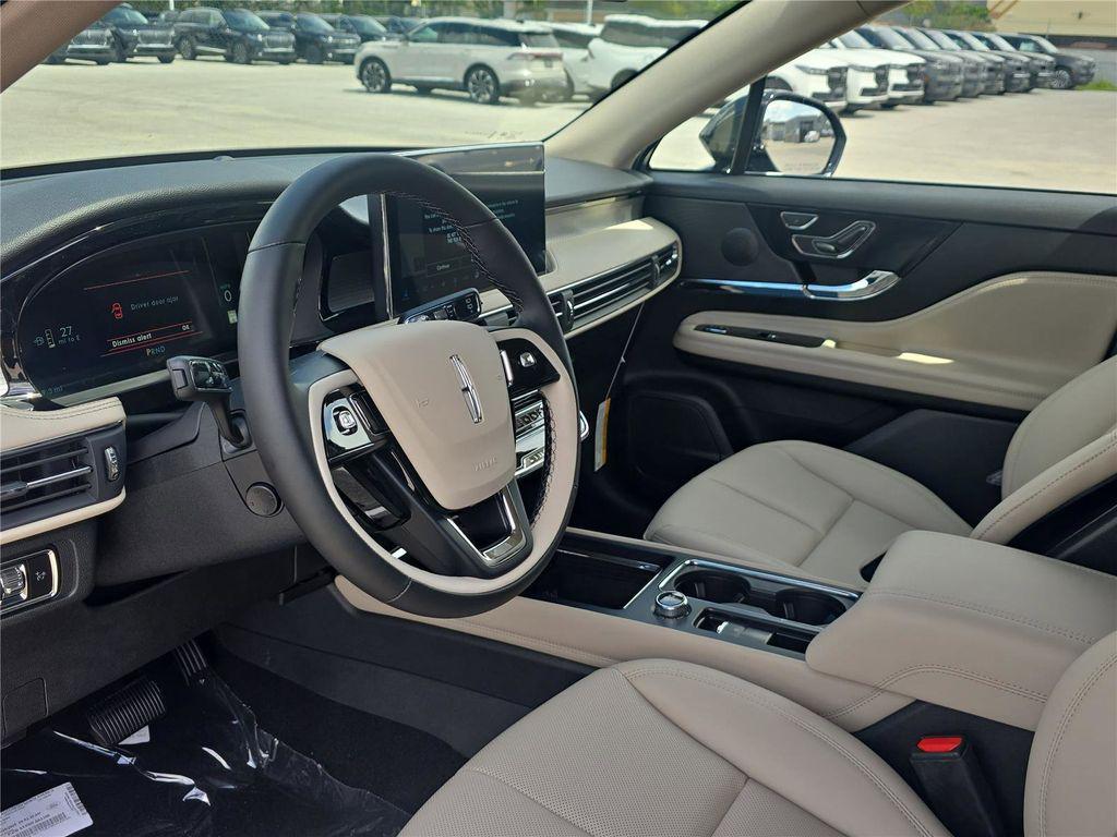 new 2025 Lincoln Corsair car, priced at $36,537
