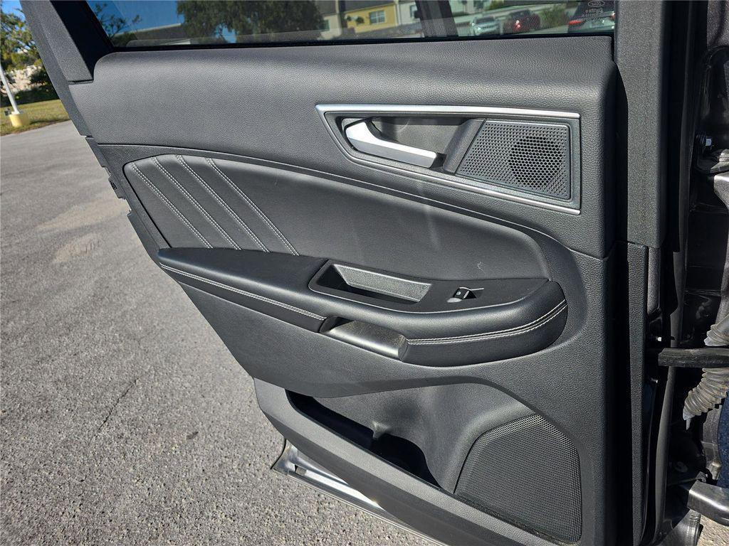 used 2023 Ford Edge car, priced at $28,798