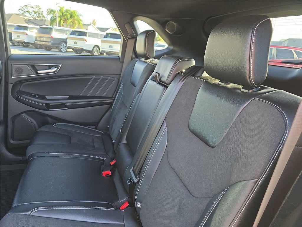 used 2023 Ford Edge car, priced at $28,798