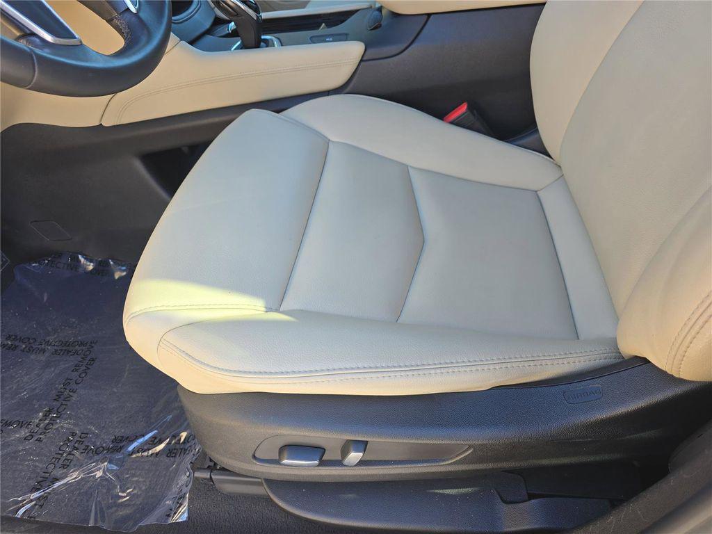 used 2018 Cadillac XT5 car, priced at $17,498