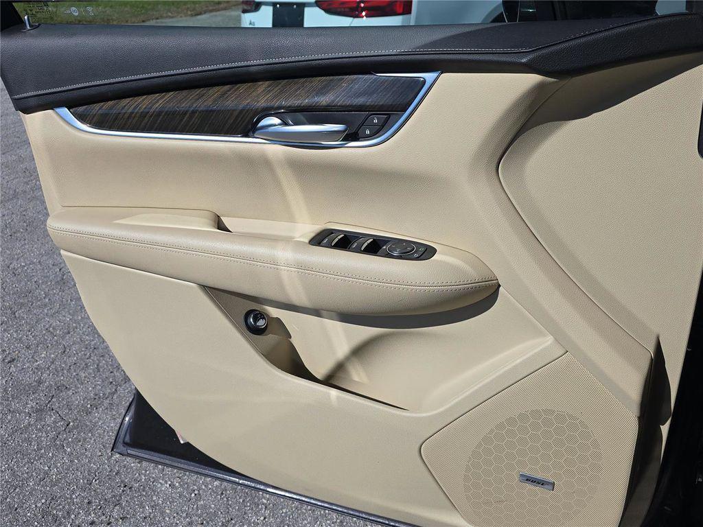 used 2018 Cadillac XT5 car, priced at $17,498