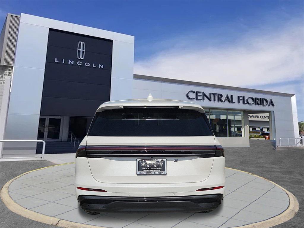 new 2025 Lincoln Nautilus car, priced at $54,718