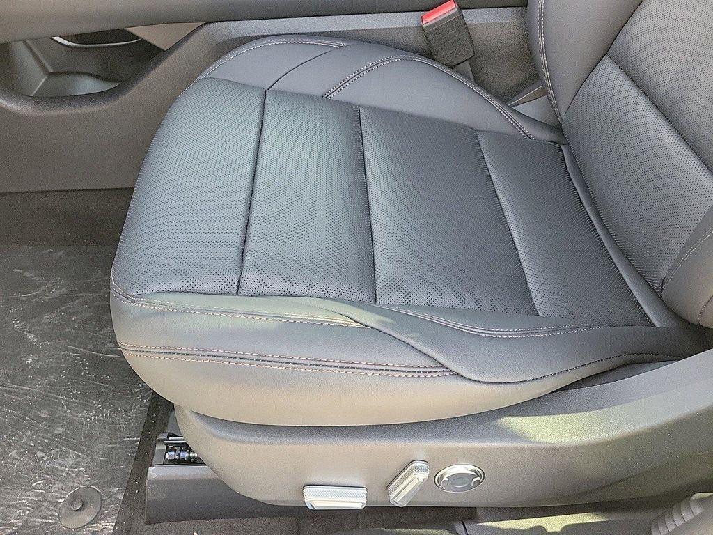 new 2025 Lincoln Nautilus car, priced at $58,499