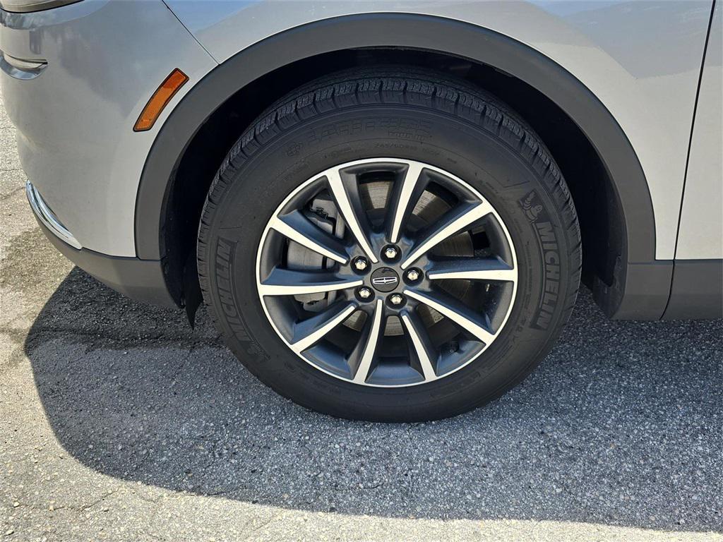 used 2021 Lincoln Nautilus car, priced at $25,171
