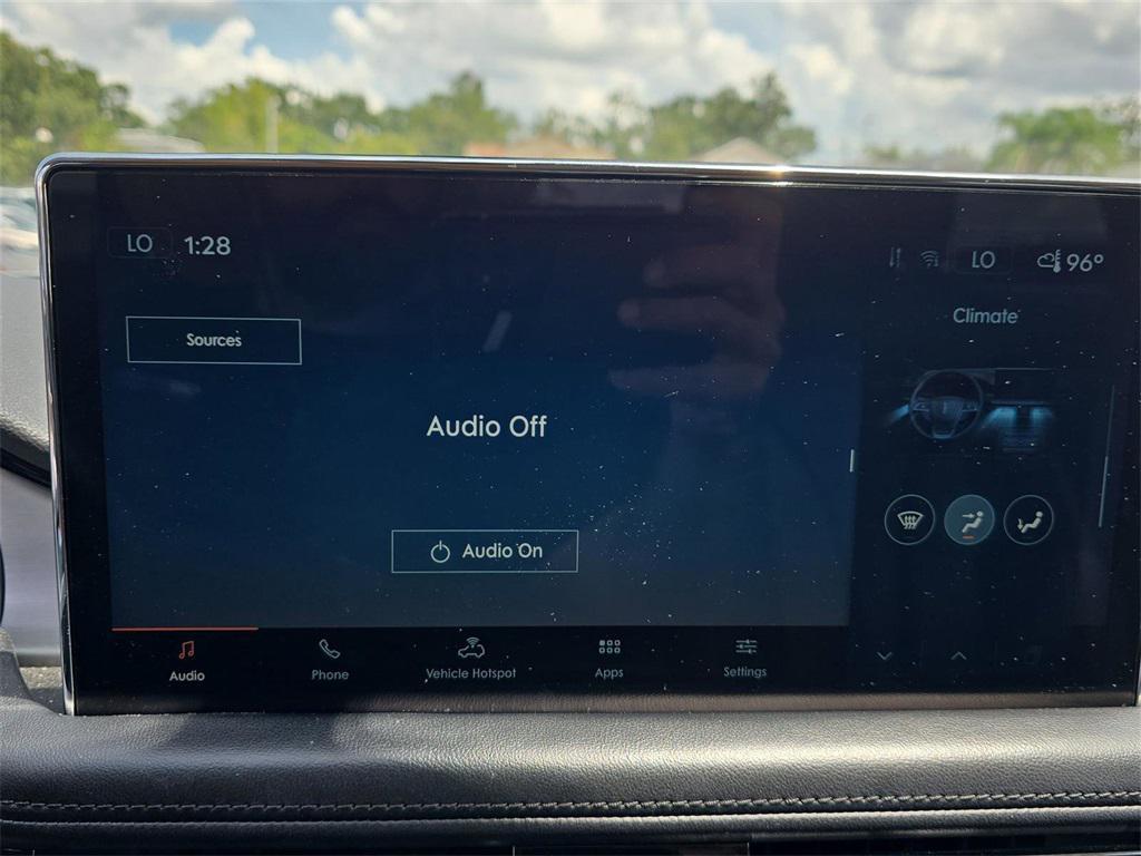 used 2021 Lincoln Nautilus car, priced at $25,171