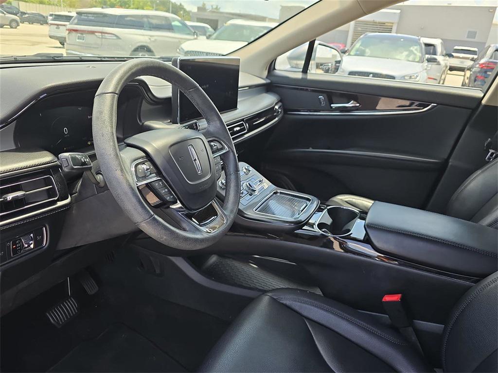 used 2021 Lincoln Nautilus car, priced at $25,171