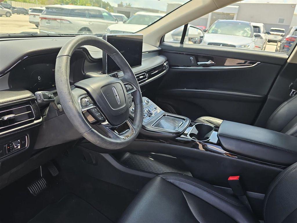 used 2021 Lincoln Nautilus car, priced at $22,998