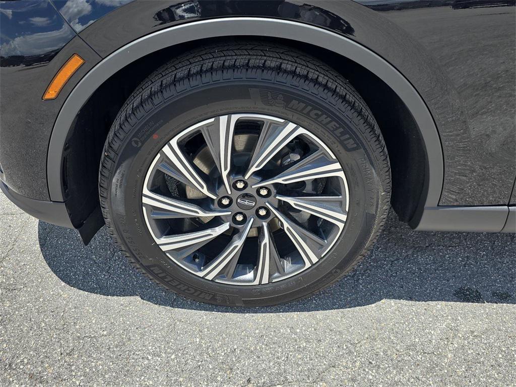 new 2025 Lincoln Aviator car, priced at $61,910