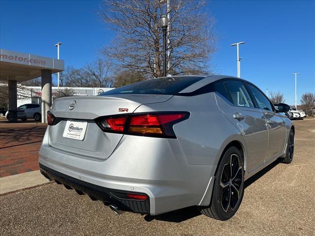 new 2025 Nissan Altima car, priced at $30,186