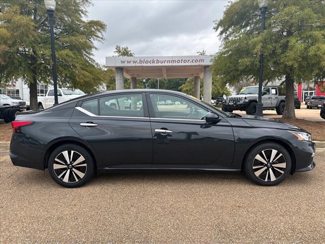 used 2022 Nissan Altima car, priced at $18,555