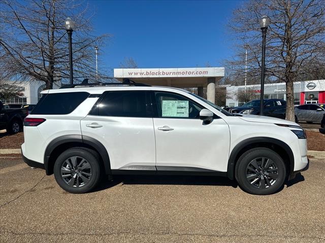 new 2025 Nissan Pathfinder car, priced at $43,683