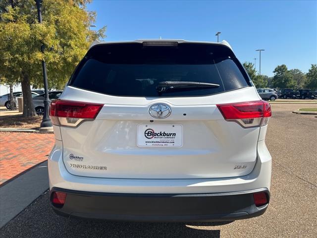 used 2018 Toyota Highlander car, priced at $22,575