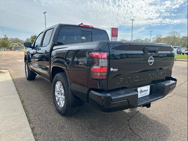 new 2024 Nissan Frontier car, priced at $35,999