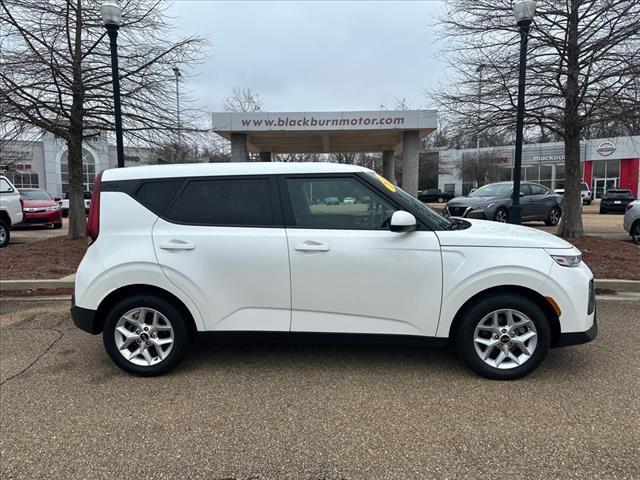 used 2021 Kia Soul car, priced at $15,997