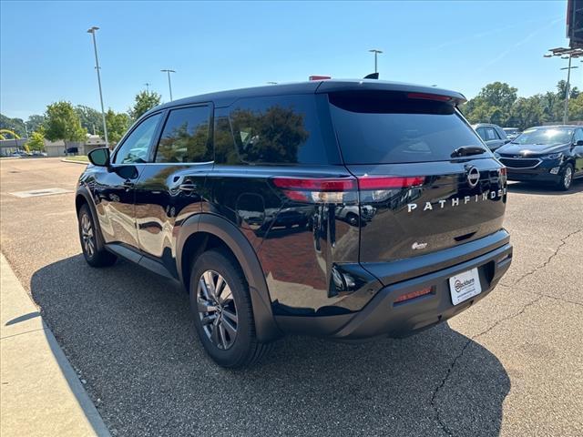 new 2024 Nissan Pathfinder car, priced at $36,499