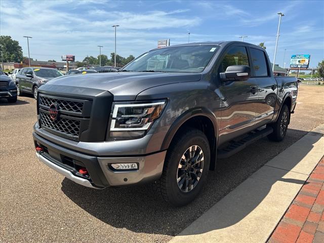 new 2024 Nissan Titan car, priced at $60,914