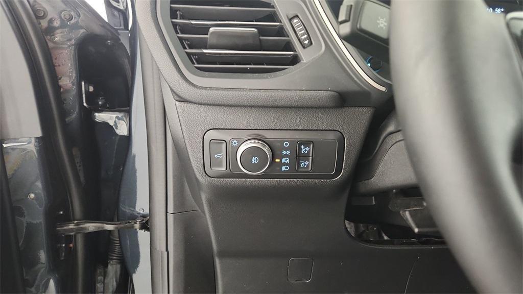 used 2022 Ford Escape car, priced at $24,344