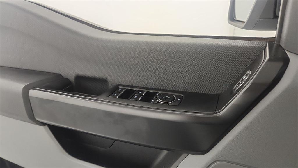 used 2021 Ford F-150 car, priced at $21,455