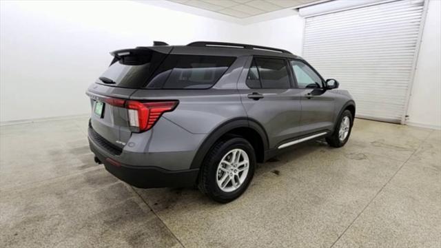 new 2025 Ford Explorer car, priced at $39,070