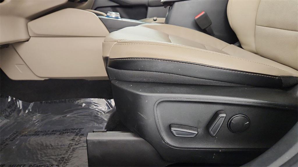 used 2022 Ford Escape car, priced at $23,940