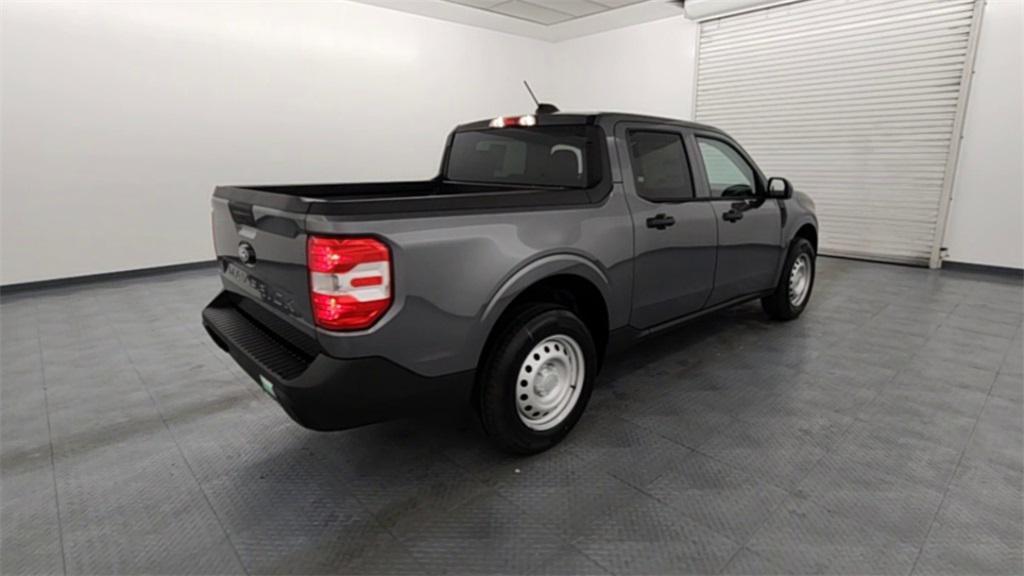 new 2025 Ford Maverick car, priced at $27,982