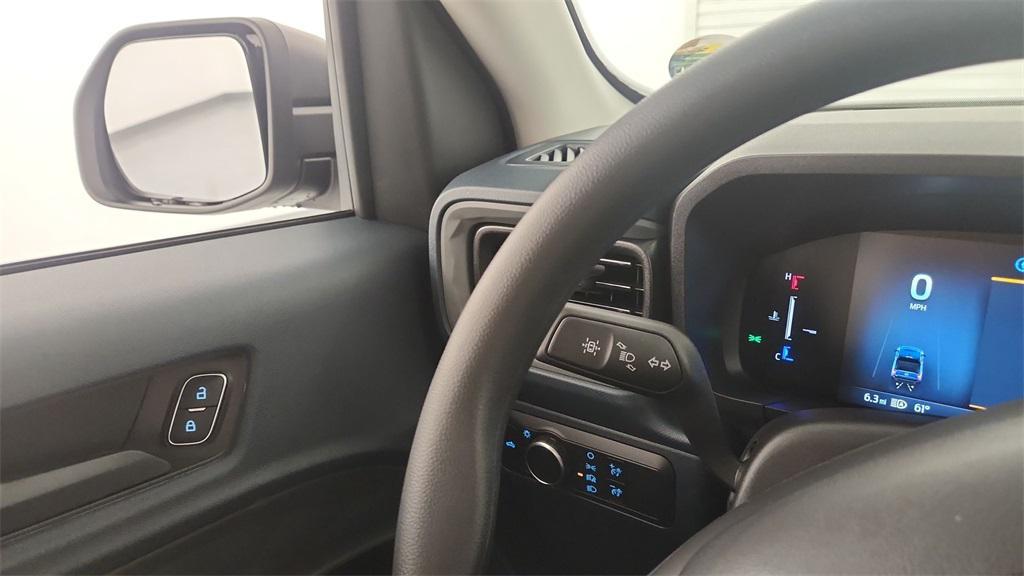 new 2025 Ford Maverick car, priced at $27,982