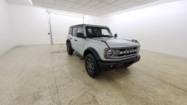 new 2024 Ford Bronco car, priced at $45,002