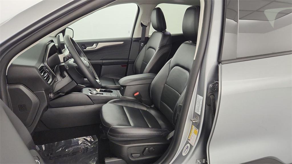 used 2022 Ford Escape car, priced at $23,493