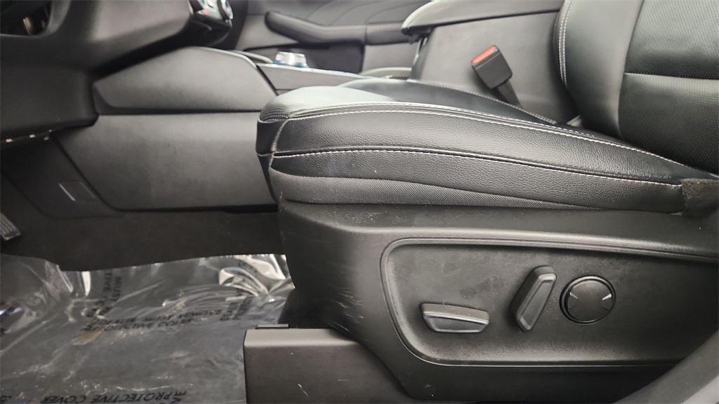 used 2022 Ford Escape car, priced at $23,493