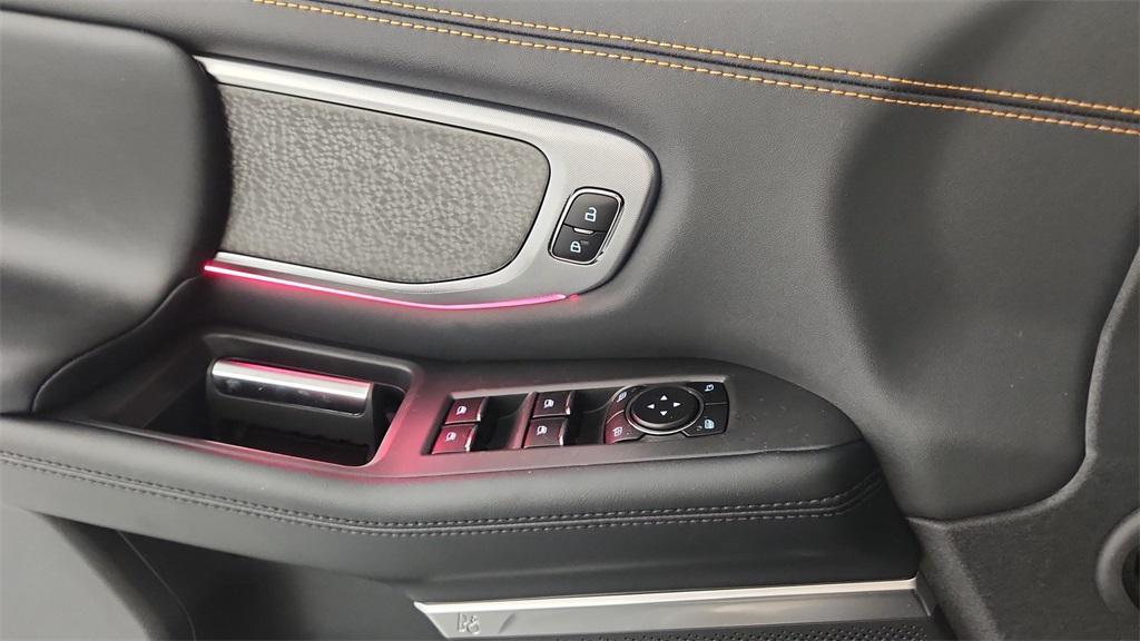 new 2025 Ford Expedition car, priced at $84,440