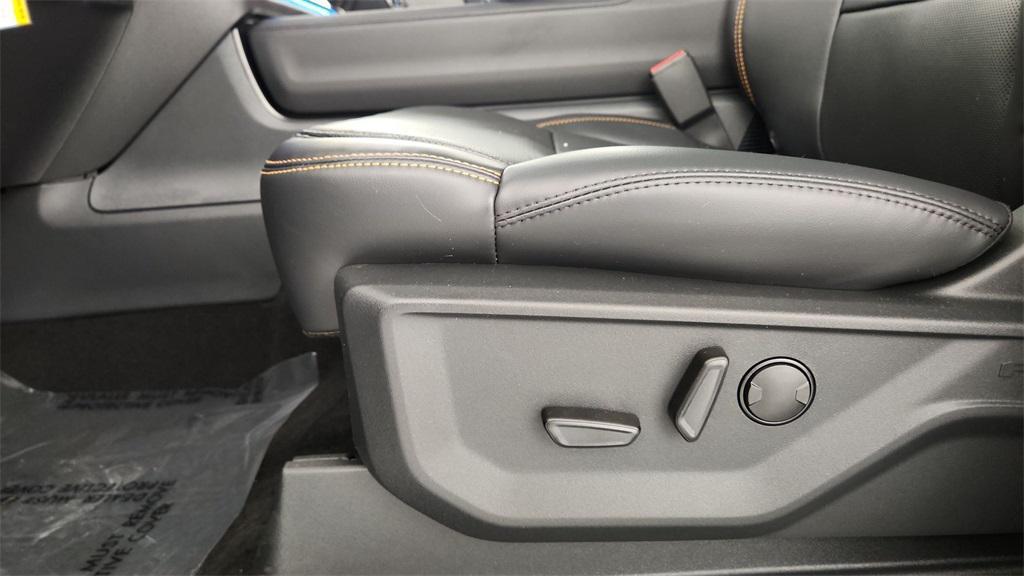 new 2025 Ford Expedition car, priced at $84,440